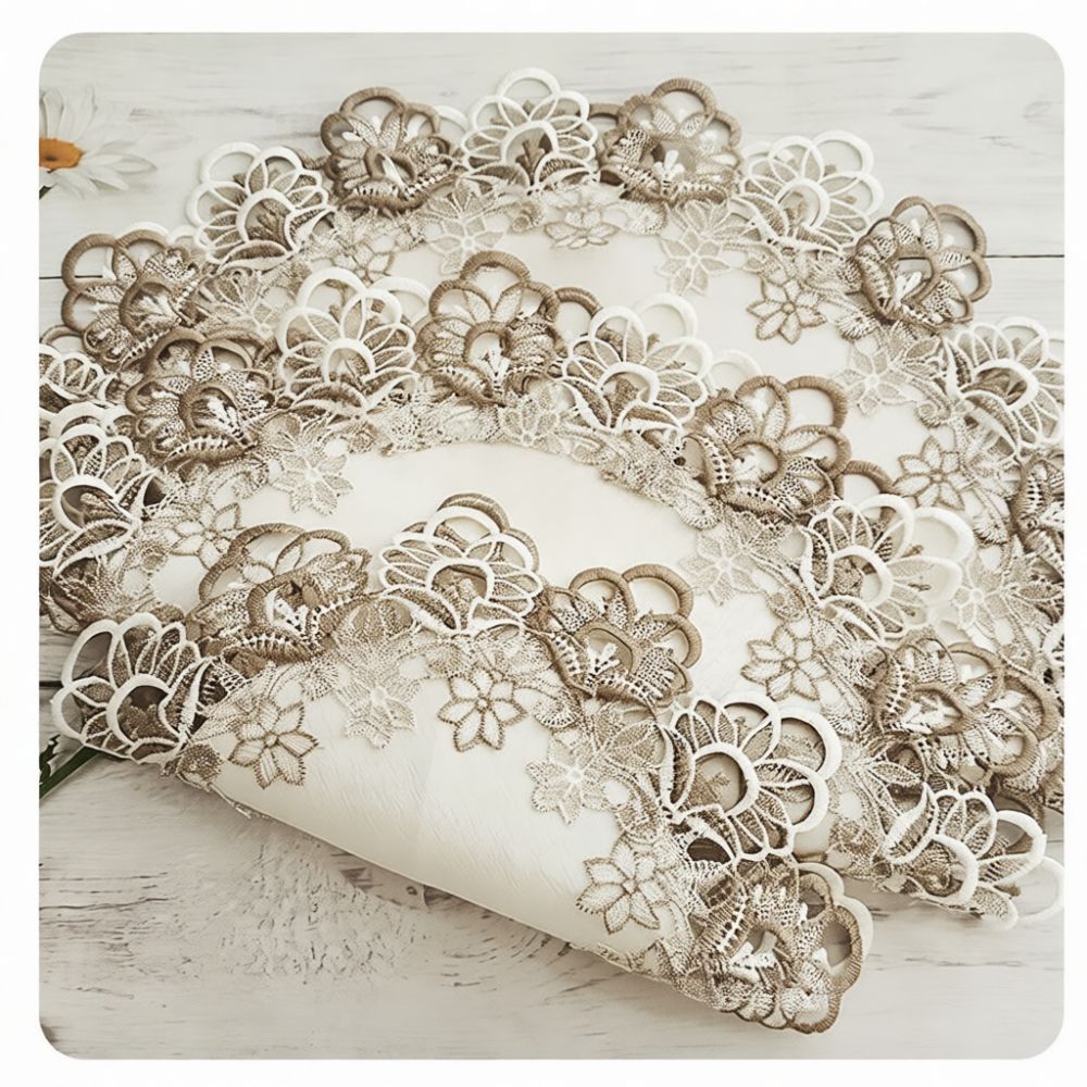 Table Runner - Elegante Tovaglietta Rotonda in Pizzo con
